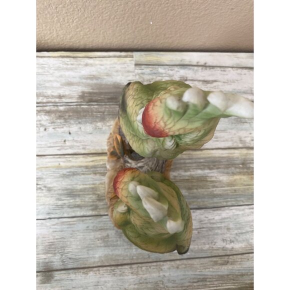 1970s Andrea by Sadek Green Cockatoos – Hand Painted Porcelain Pair - No Box - Picture 4 of 14